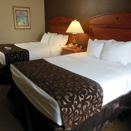 Best Western Manhattan Inn Zewnętrze zdjęcie