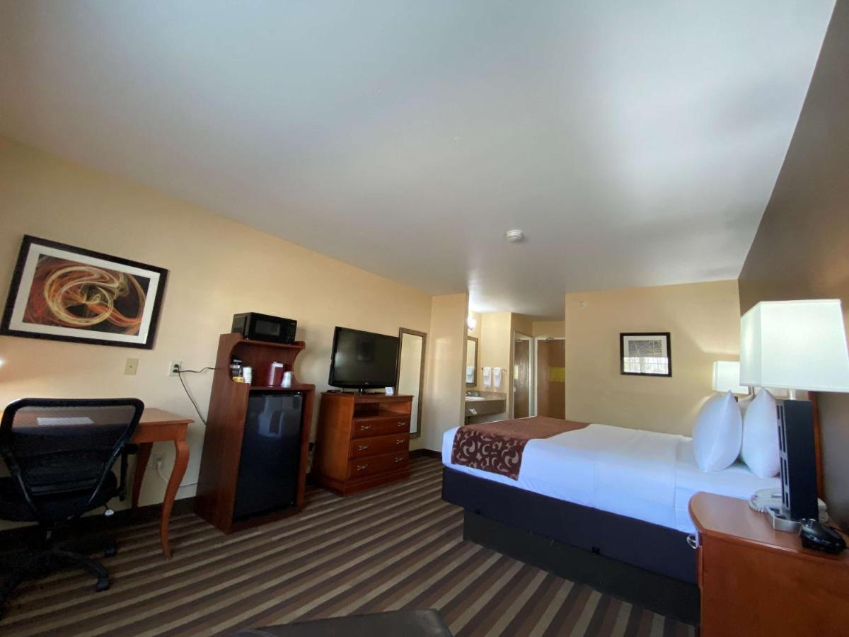 Best Western Manhattan Inn Zewnętrze zdjęcie