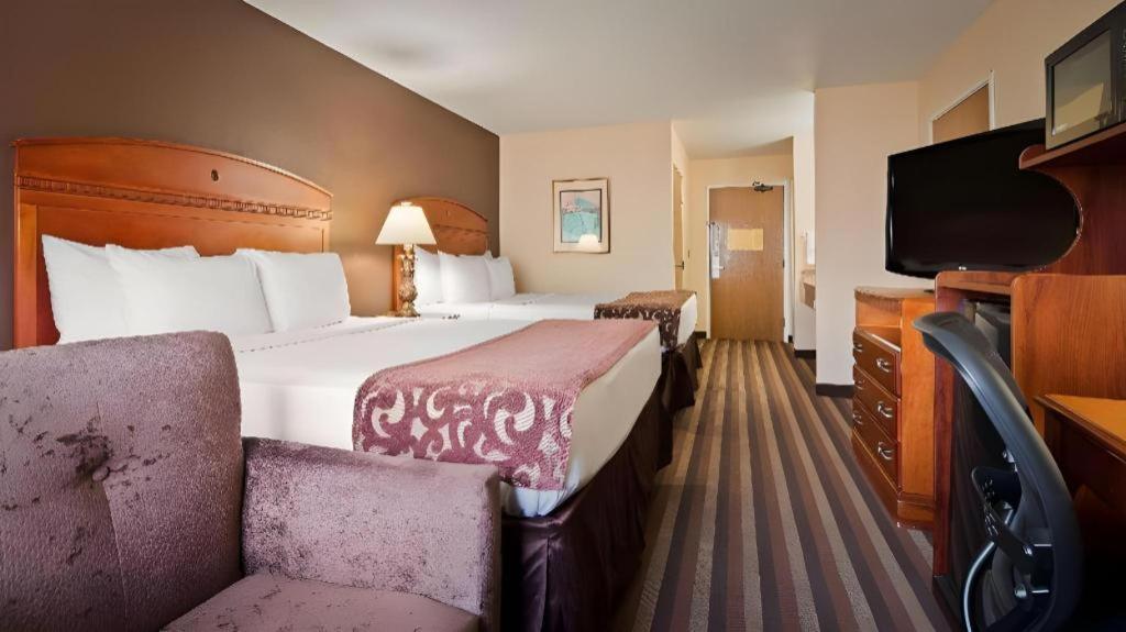Best Western Manhattan Inn Zewnętrze zdjęcie