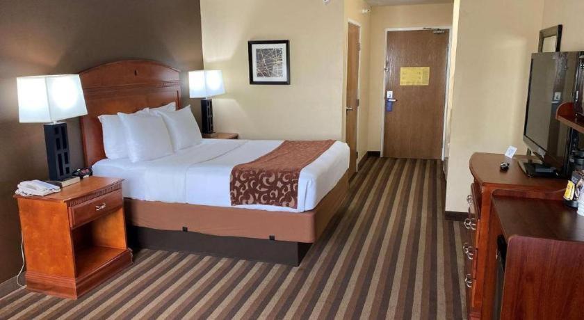 Best Western Manhattan Inn Zewnętrze zdjęcie