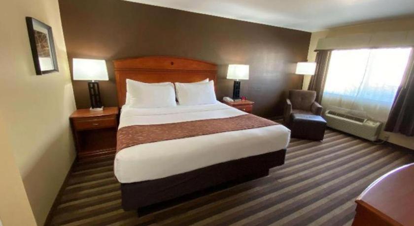 Best Western Manhattan Inn Zewnętrze zdjęcie