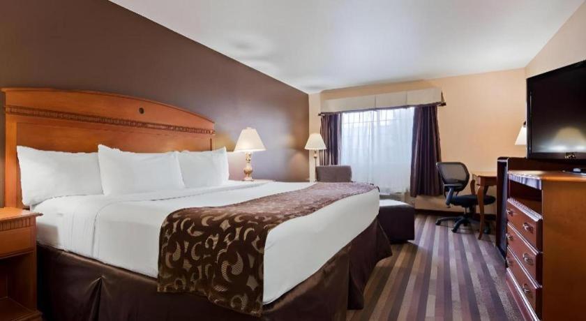 Best Western Manhattan Inn Zewnętrze zdjęcie